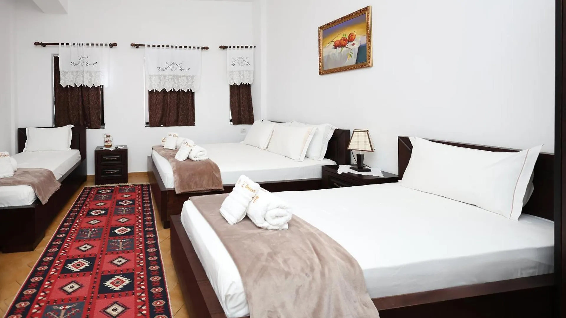**** Szálloda Villa Elmar Berat Albánia