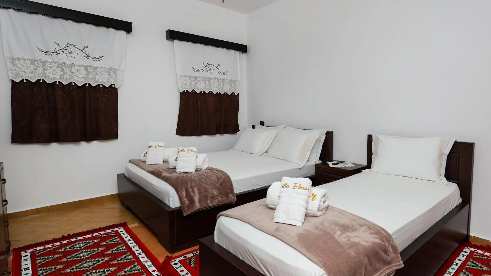 **** Szálloda Villa Elmar Berat Albánia