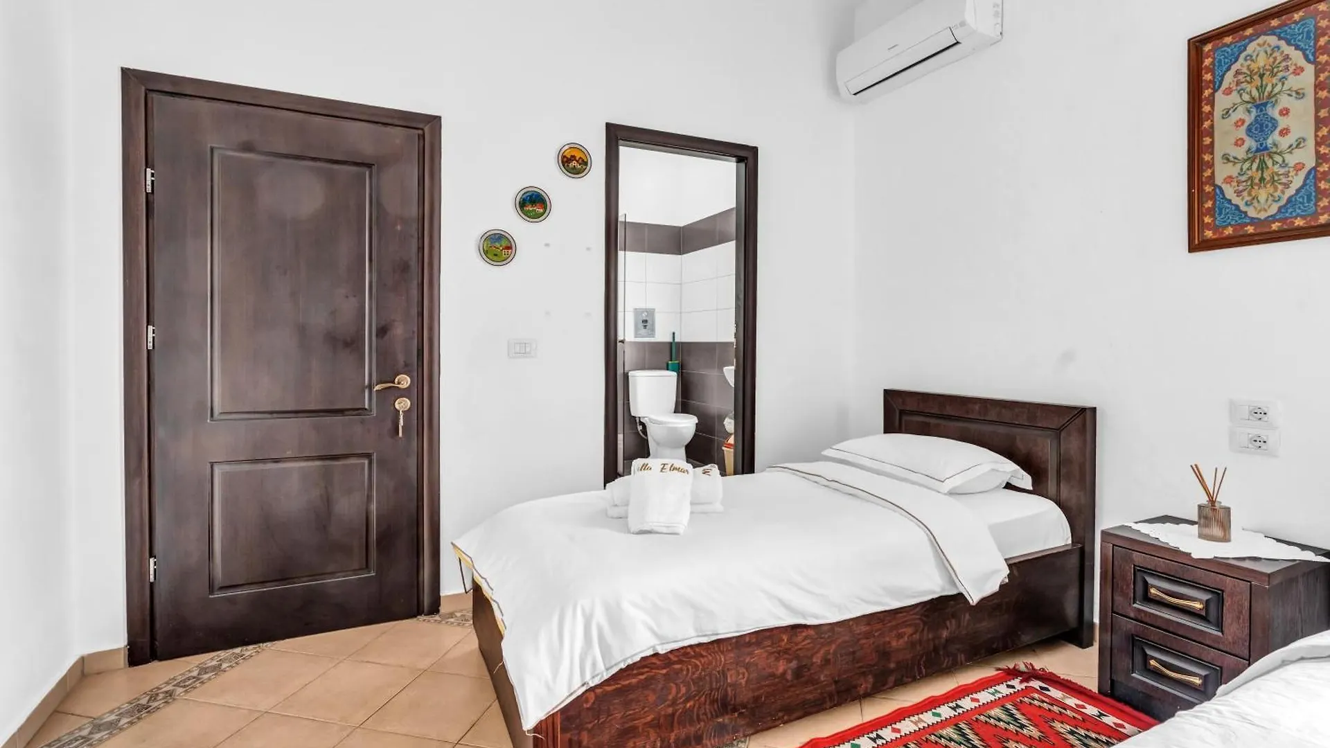 Villa Elmar Berat Szálloda