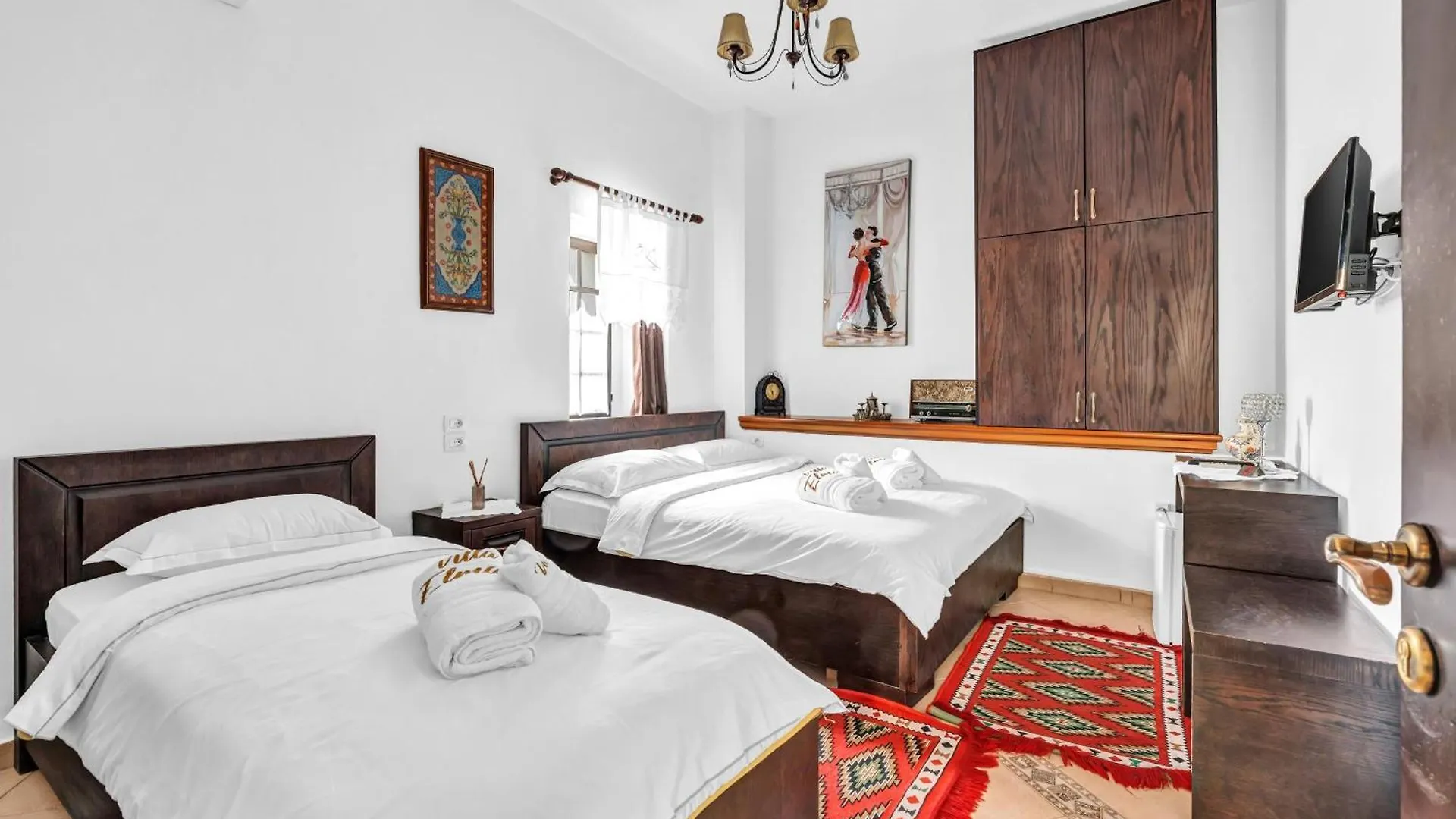 **** Szálloda Villa Elmar Berat Albánia
