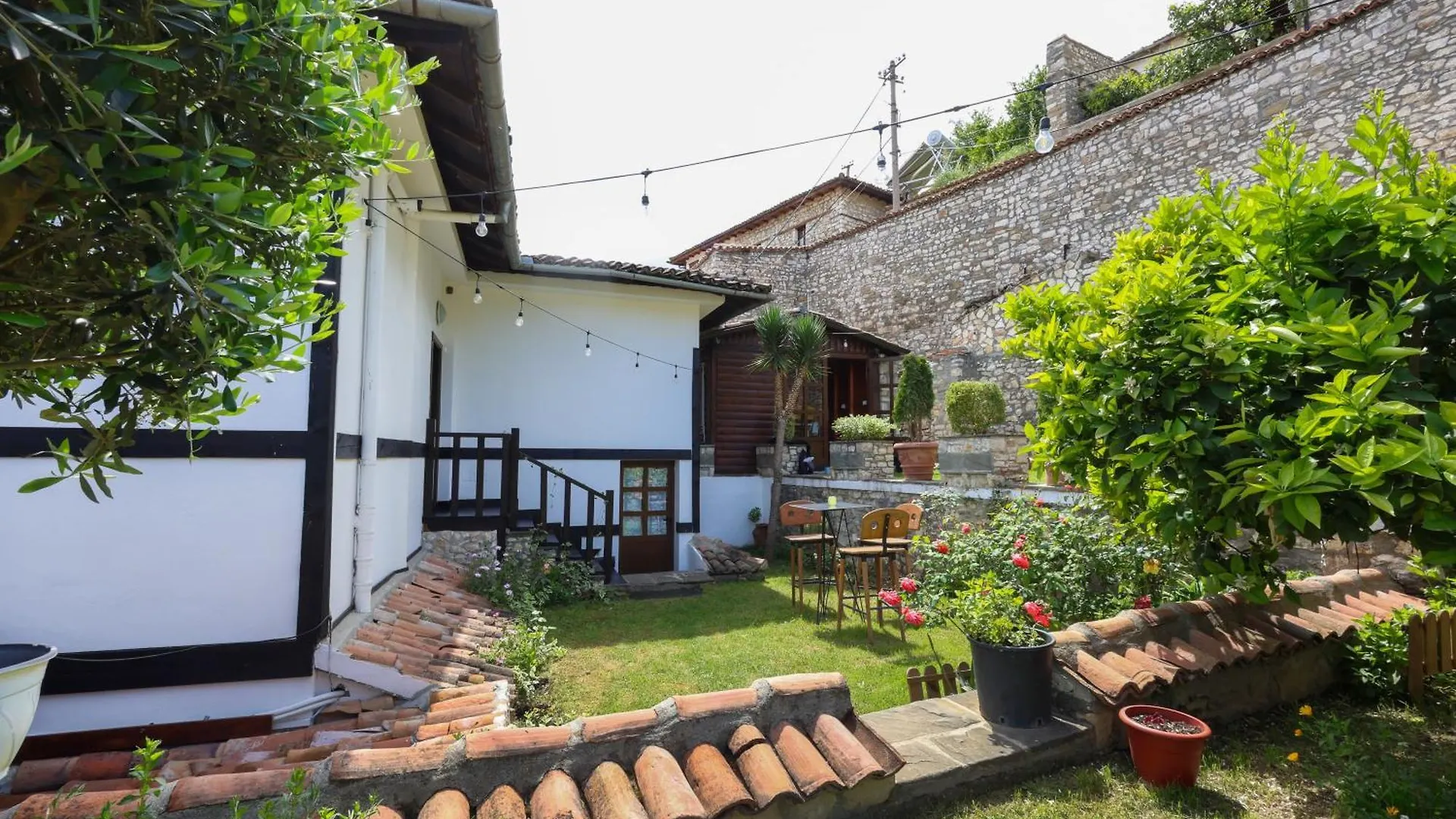 Villa Elmar Berat