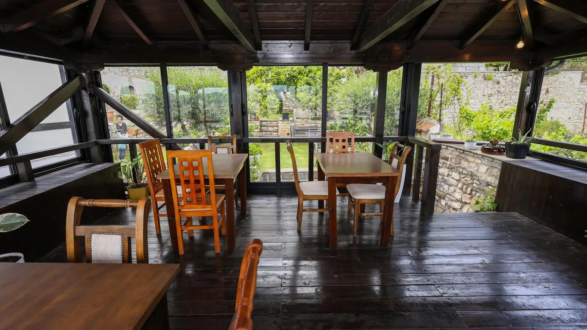Hotel Villa Elmar Berat