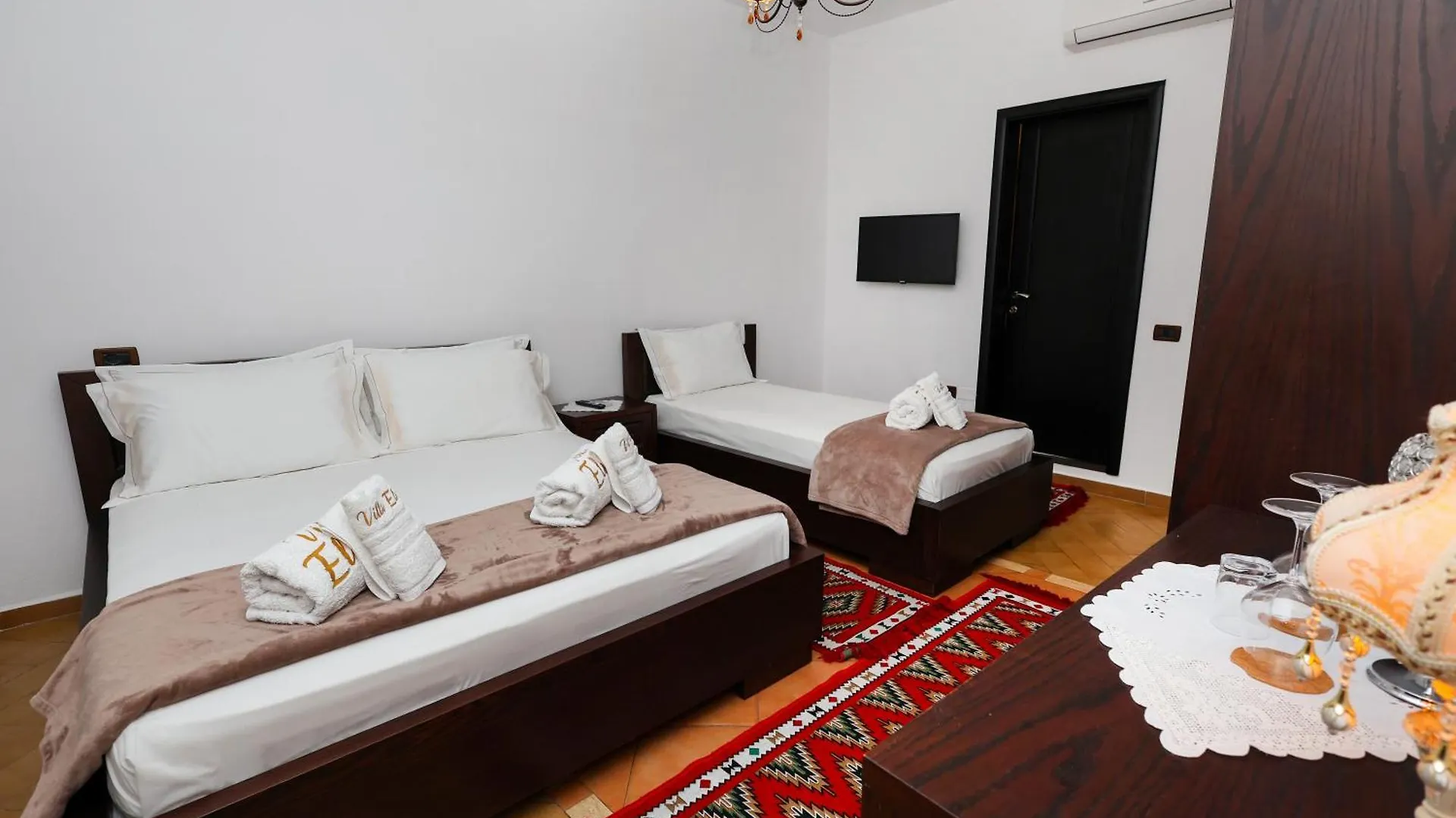 Villa Elmar Berat Hotel