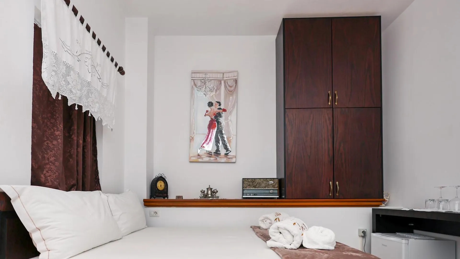 Villa Elmar Berat