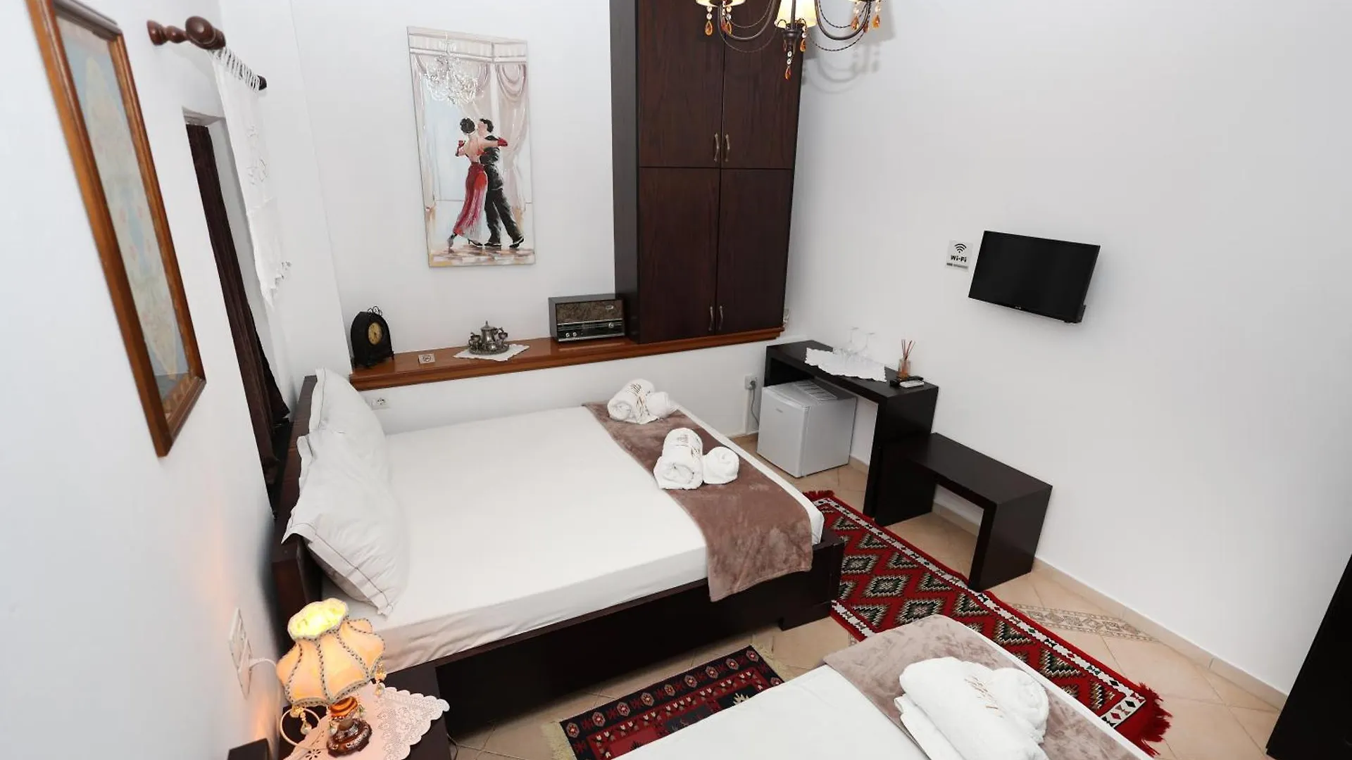 Villa Elmar Berat Hotel